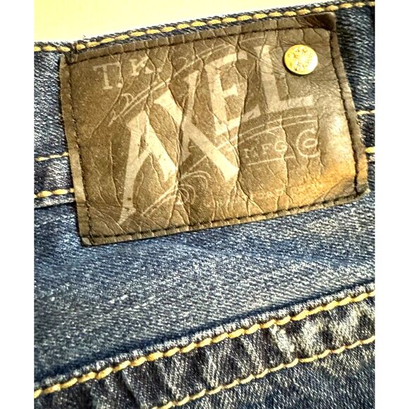 AXEL Men's Jeans sz38/32 inseam 30" Distressed Relaxed Fit Straight Leg Raw Hem - Picture 3 of 15